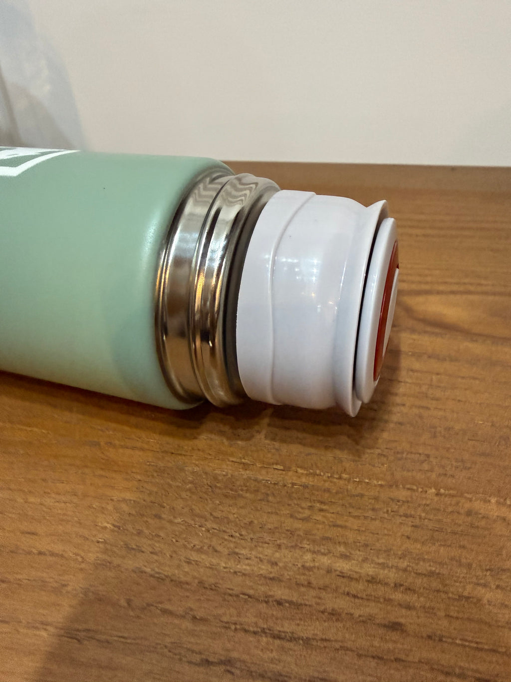 Premium insulated water bottle set